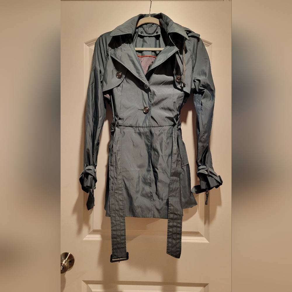 Stylish Gray Women's Trench Coat